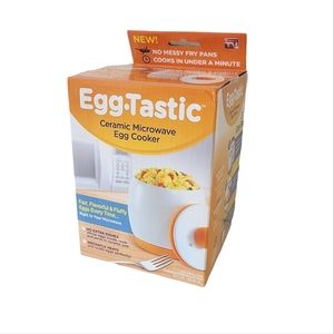 EGGTASTIC Ceramic Microwave Egg Cooker